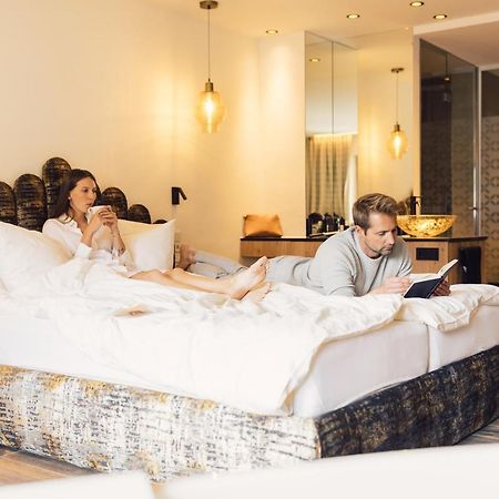Hotel Jaegerhof ツァムス エクステリア 写真
