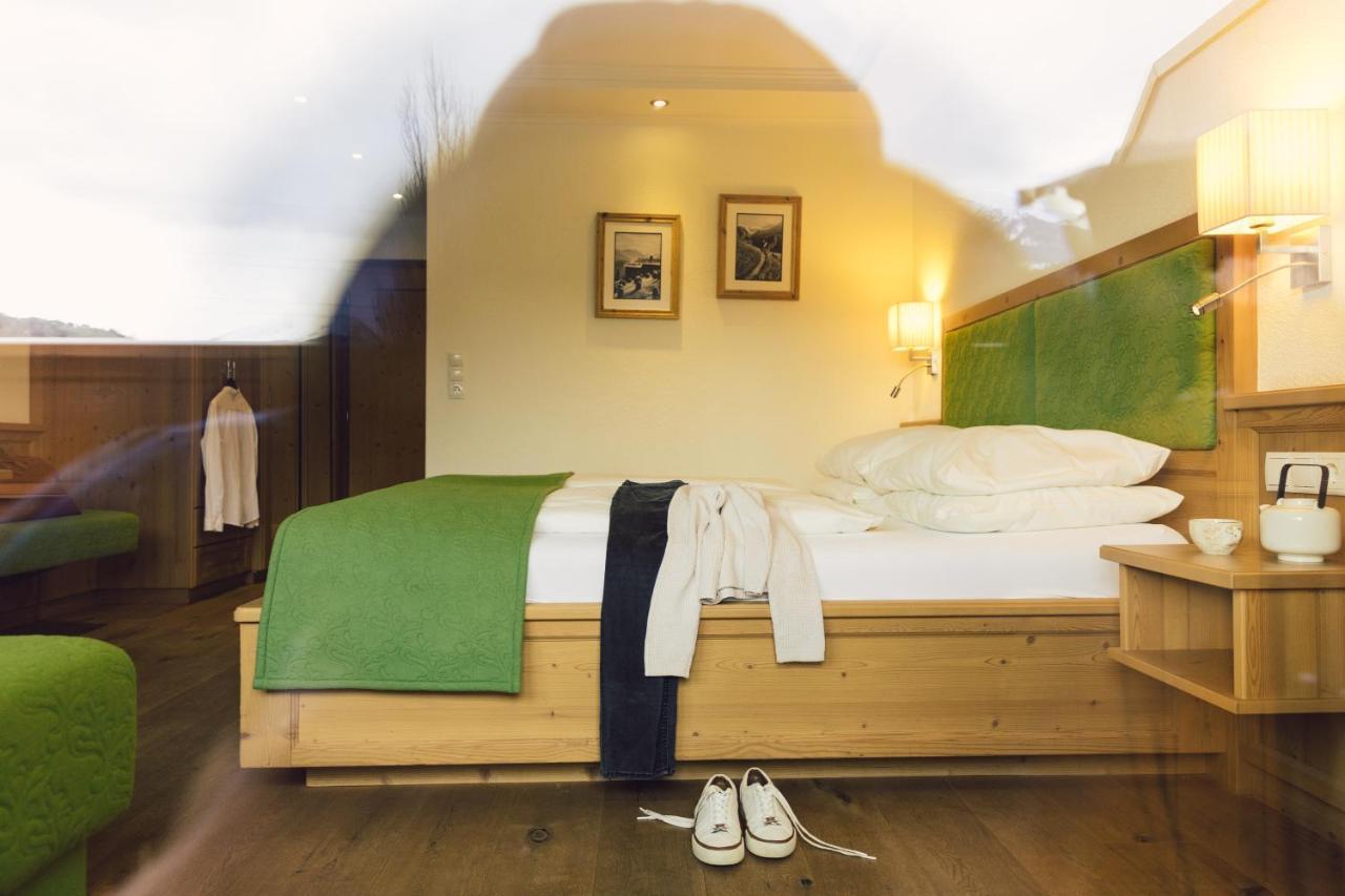 Hotel Jaegerhof ツァムス エクステリア 写真
