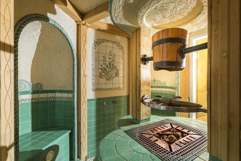Hotel Jaegerhof ツァムス エクステリア 写真
