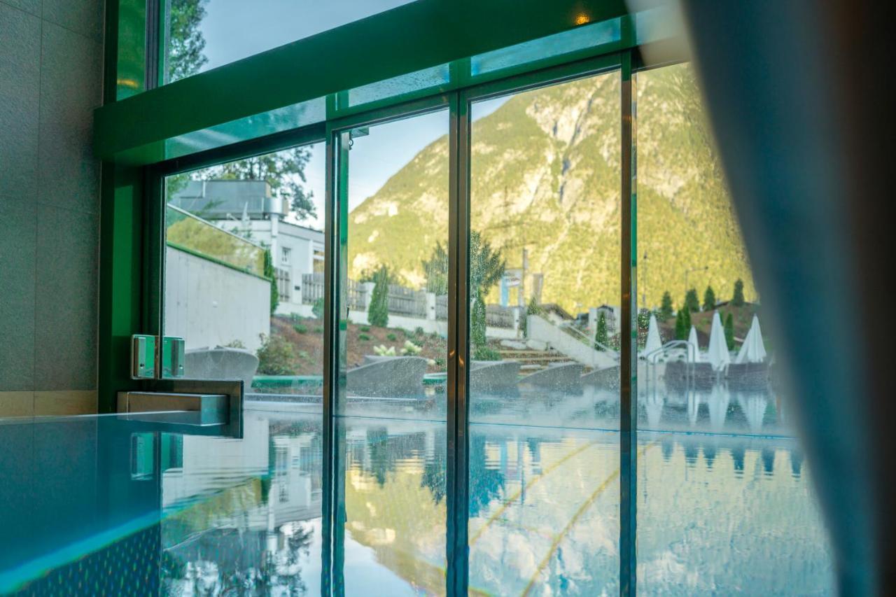 Hotel Jaegerhof ツァムス エクステリア 写真
